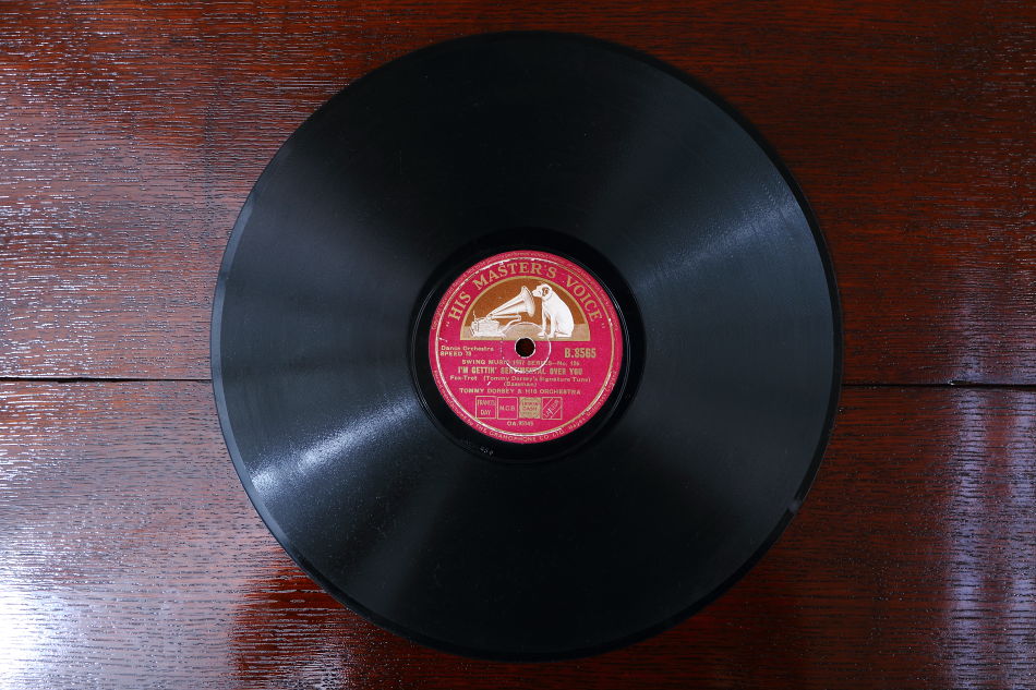 SPレコード盤　10インチ25cm ～TOMMY DORSEY & HIS ORCHESTRA～
