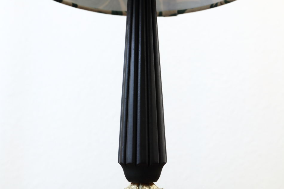 フレンチスタイル ブラックフルーティングピラー/モリス・ウィローボウ テーブルランプ